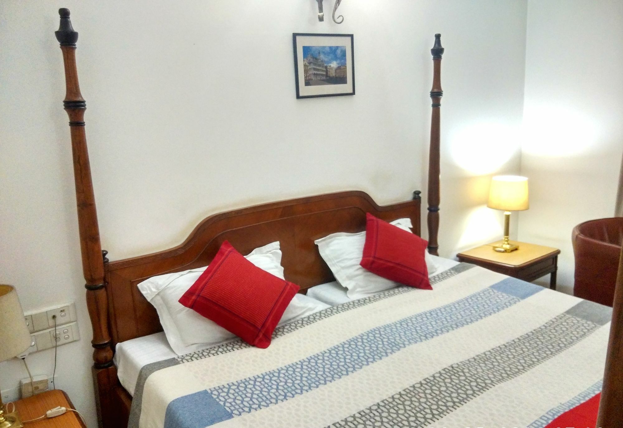 Hotel Palm Greens Új-Delhi Kültér fotó